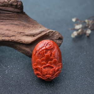 柿子红南红蝶恋花吊坠