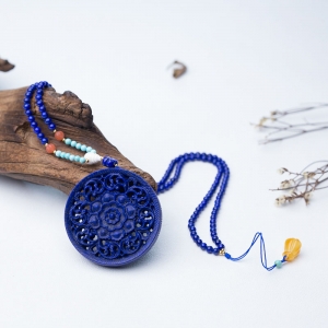 深蓝色青金石镂空花吊坠