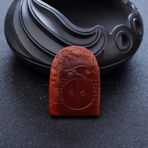 玫瑰红南红喜临门吊坠