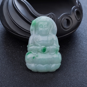 糯种飘翠翡翠观音吊坠