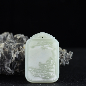 山料和田白玉龙牌吊坠