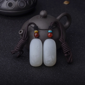 山料和田白玉蝶恋花吊坠（一对）