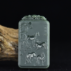 山料和田青玉马骏图吊坠