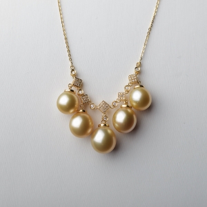 18K海水金色珍珠项链