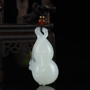 山料和田白玉福禄吊坠