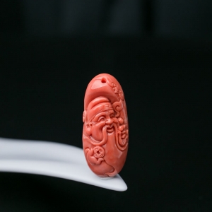 MOMO珊瑚财神吊坠