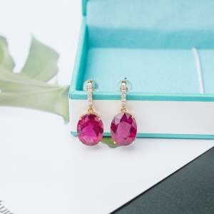 18K玫红碧玺耳坠