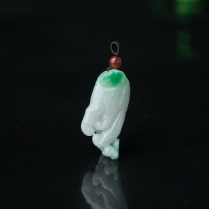 糯种飘翠翡翠佛手吊坠