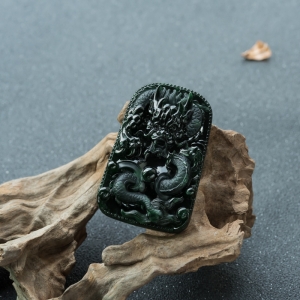 冰种墨翠飞龙在天吊坠