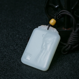 山料和田白玉关公吊坠