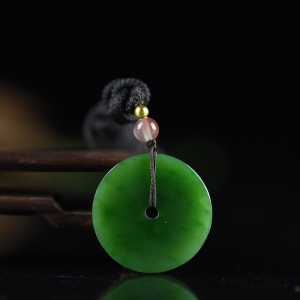 山料和田碧玉平安扣吊坠