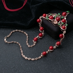 18K阿卡珊瑚项链