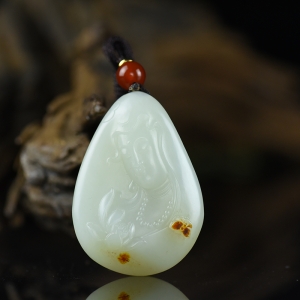 山料和田白玉观音吊坠