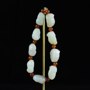 籽料和田白玉财源滚滚单圈手串