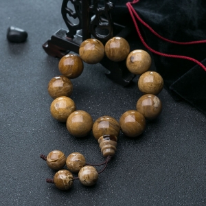 22mm根珀单圈手串