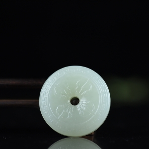 籽料和田白玉金刚杵平安扣吊坠