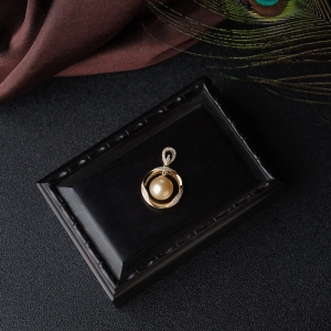 18K海水金色珍珠吊坠