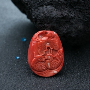 MOMO珊瑚鸳鸯吊坠