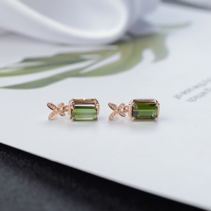 18K绿色碧玺耳坠