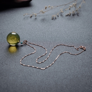 18K墨西哥蓝珀圆珠吊坠