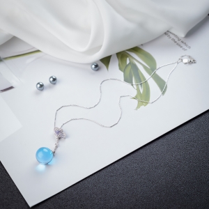 18K瑞士蓝托帕石项链