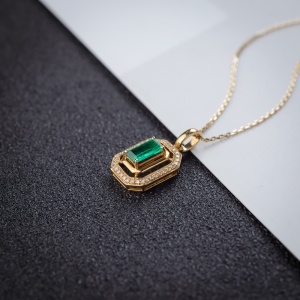 18K祖母绿项链