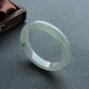 58mm糯冰种飘花翡翠平安镯