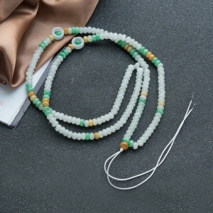 糯冰种翡翠配链