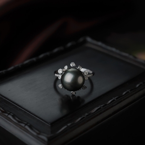 18K海水黑色珍珠戒指