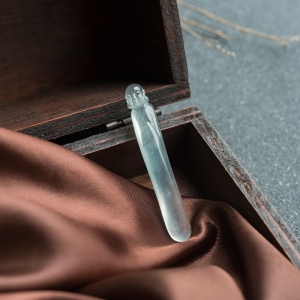 冰种翡翠悟道吊坠