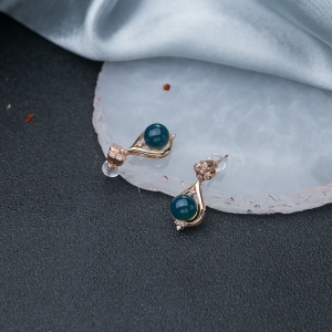 18K天空蓝多米蓝珀耳坠