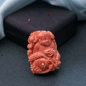MOMO珊瑚送财童子吊坠