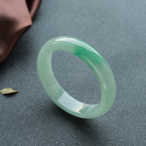 57mm糯冰种飘翠翡翠平安镯