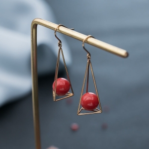 18K沙丁珊瑚圆珠耳坠