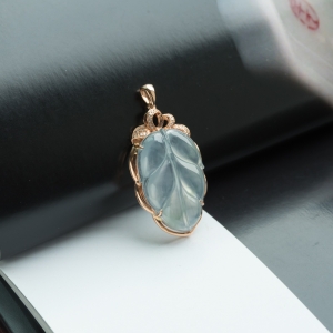 18K冰种晴水翡翠金枝玉叶吊坠