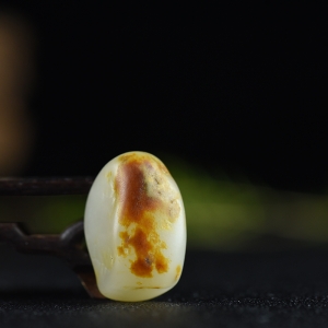 籽料和田白玉原石