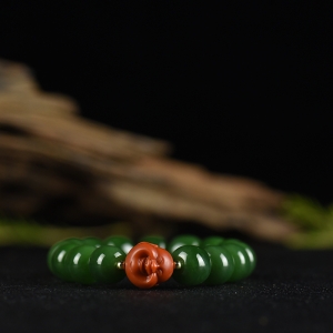 山料和田碧玉老形珠单圈手串