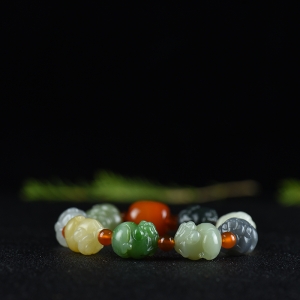 山料和田玉多宝福猪单圈手串