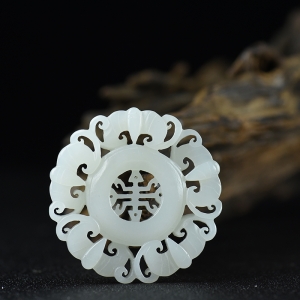 山料和田白玉福寿吊坠