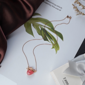 18K红纹石水滴项链