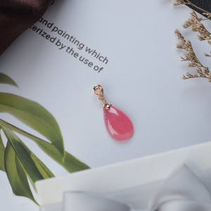 18K红纹石水滴吊坠