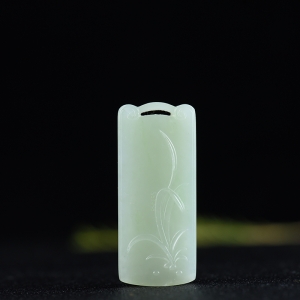 山料和田翠青玉幽兰吊坠