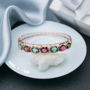 54.5mm18K碧玺手镯