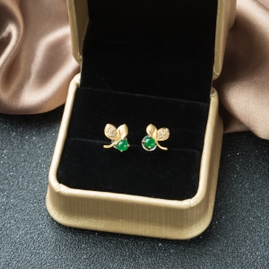 18K糯冰种翠绿翡翠耳钉