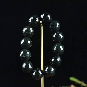 18mm山料和田青玉多面单圈手串