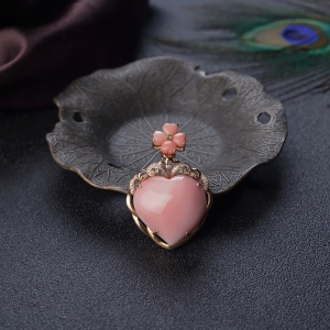 18K深水珊瑚心形吊坠