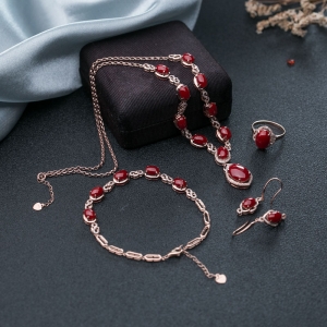 18K阿卡珊瑚套装（四件）