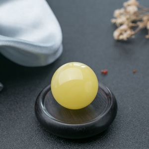 34mm白花蜜蜡圆珠