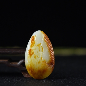 籽料和田白玉竹报平安吊坠