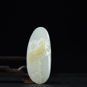 籽料和田白玉年年有余吊坠